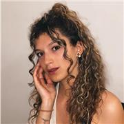 Esplora il mondo delle lingue con lezioni speciali per bambini! Con la mia esperienza nell'istruzione dei più giovani, il mio background linguistico ESABAC e il mio periodo di studio all'estero, offro un ambiente di apprendimento stimolante e divertente